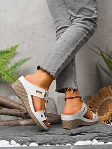 Sandal đế xuồng kiểu retro màu trơn có khóa cài dành cho nữ cỡ lớn. - trắng - Xem 4