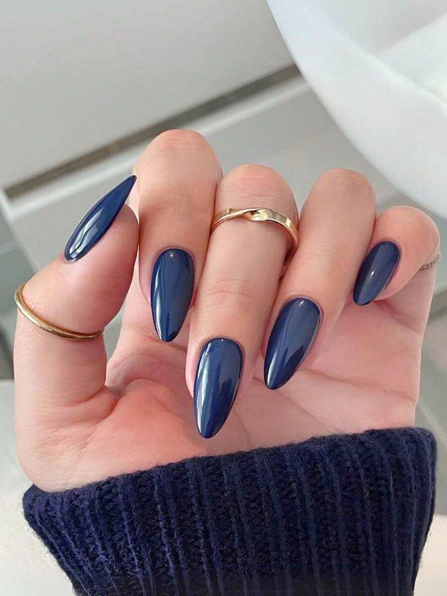 Bộ 24 móng giả hình hạnh nhân, kiểu dáng tối giản, màu xanh navy cổ điển, giúp tôn lên vẻ thanh lịch của bạn, phù hợp cho phái nữ sử dụng hàng ngày. - Màu xanh hải quân - Xem 1