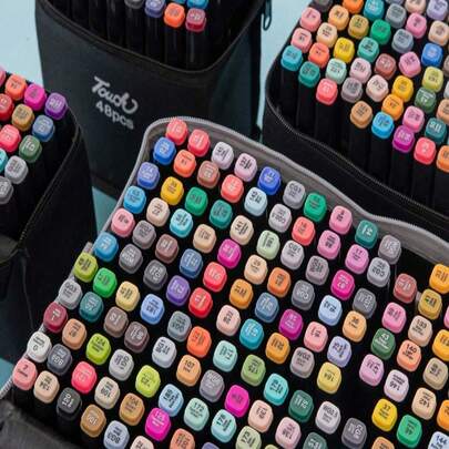 Bộ dụng cụ vẽ tranh gồm 12/24/36 bút màu, bút dạ cồn, bút vẽ manga, bút hai đầu, bộ dụng cụ vẽ tranh.