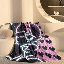 1pc Cartoon Character Black & Pink Graphic Flannel Blanket - Soft & Cozy For Outdoor, Travel, Camping, Sofa, Bedding - Modern Playful Minimalist Print, Comfortable Bedding Accessory For All Seasons, Versatile - Multicolor - View 3