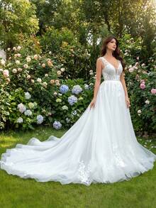 YOUKEFEIER 2025新款法式轻盈婚纱，深V领珠饰露背收腰修身拖尾新娘礼服，简约优雅户外写真礼服，蕾丝雪纺可拆卸长拖尾 - 米色 - 查看 5