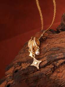 闪耀星形吊坠项链，时尚轻奢，小众高端，锁骨链 - 星星 - 查看 2