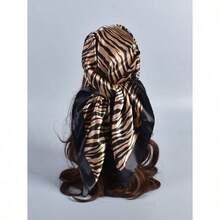1pc Zebra Striped Print Bandana Women Big Square Scarf Bandana,Hair Band,Head Band Ideal For Dressing Up Your Look - 咖啡棕 - 查看 1