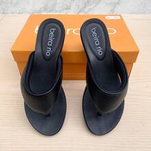 Beira Rio Women's High Heel Sandal - Black - View 4