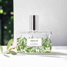 1瓶50毫升无酒精绿茶喷雾，清新持久，温和不刺激。中性喷雾，持久留香，不含酒精，散发怡人香气。小巧瓶身设计，方便携带，让您随时随地沉浸于迷人香氛之中。 - 多色 - 查看 7