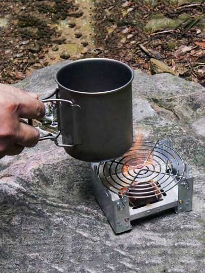 1pc/2pcs Random Style Camping Portable Solid Fuel Stove, German Folding Stove, Cartridge Stove, Foldable Outdoor Stove, Metal Iron Net