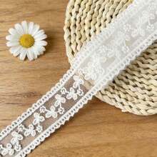 4厘米 2码/5码 花卉刺绣蕾丝花边丝带礼品包装，装饰蕾丝面料，适用于缝制连衣裙、服装装饰、服装配饰和DIY工艺项目（白色、象牙色、黑色） - A0 - 查看 19