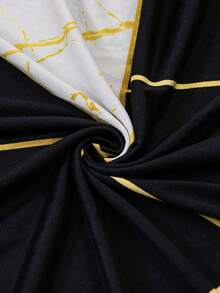 1pc Printed Ruffled Elastic Sofa Cover, Machine Washable, Protects Sofa, Dust & Dirt Resistant, Suitable For All Seasons - Black and White - View 2