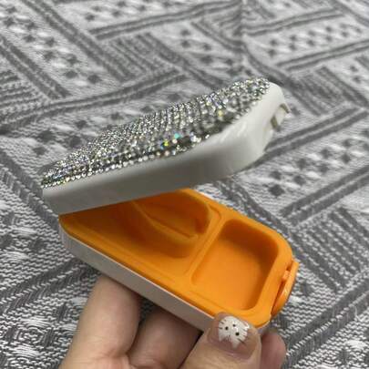 Rhinestone Portable Pill Cutter Splitter Box, Precise Pill Splitter Compact Design, Convenient Medication Management Travel Pill Case, Fits Wallet Pill Case
