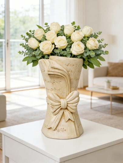 1个简约蝴蝶结装饰花瓶，北欧风格书本形蝴蝶结花瓶，适合装饰客厅、卧室和阳台。