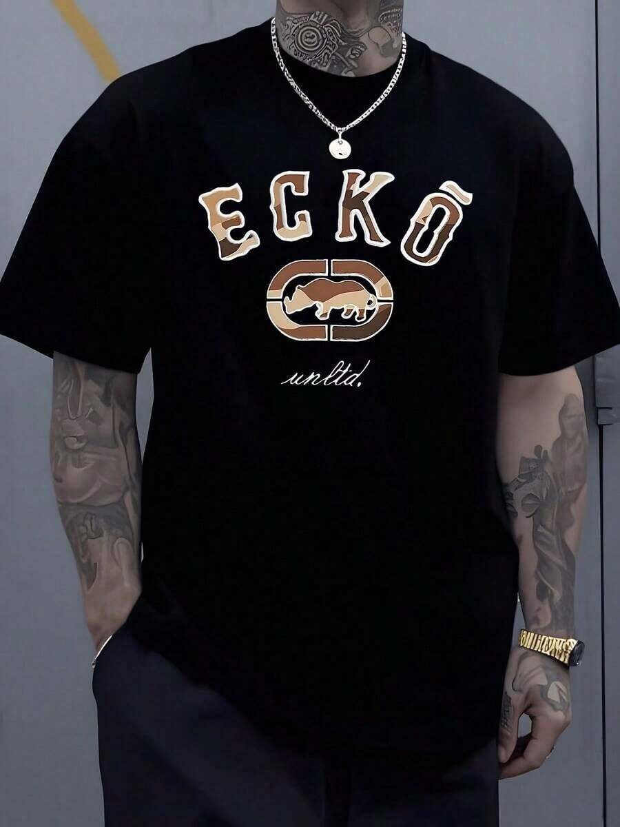 The Iconic ECKO Unltd Graphic Features A Bold Rhino Emblem With Urban Camouflage Lettering Symbolizing Strength Individuality Urban Culture 220g - 黑色 - 查看 1