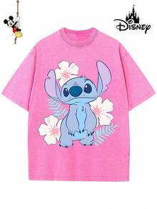 Disney-Licensed Men's Cotton T-Shirt For The 2026 Family Holiday. Featuring A Stitch Motif, Washed Crew Neck, Soft And Comfortable Feel, Easy Care And Suitable For Various Occasions Such As Holidays, Everyday Life And Commuting – Full Of Festive Spirit. - 玫紅色 - 查看 1