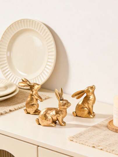 金色树脂兔子摆件，现代简约家居装饰，适用于客厅、卧室和玄关——优雅的动物雕塑，可提升您的咖啡桌、壁炉架或书架格调——完美契合春季、复活节或全年美学风格，是动物爱好者和室内设计爱好者的理想礼物。