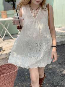 Women's Solid Color Sheer Eyelet Lace-Up Sleeveless Blouse, Suitable For Country Music Concerts, Tea Parties, Summer White - White - View 1