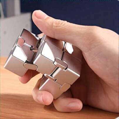 Zinc Alloy Cube, Portable Multi-Faceted Flip Puzzle, Handmade Craft, Stress Relief Cube, Handmade Craft Accessory, Small Gift For Holiday Family Gathering, Carnival Festival Supplies, Festival Gift, Festival Essential, Suitable For Various Parties And Event Souvenirs