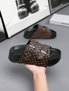 Sandal đế dày dành cho nữ - Sandal đế bằng thoải mái với quai điều chỉnh được. - màu nâu - Xem 2