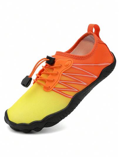 1双女士夏季沙滩鞋，户外水袜，轻便速干防滑水鞋，适合沙滩、游泳、露营、派对等场合，也适合海滩度假、露营、派对、游泳、冲浪、健身、瑜伽、健身房锻炼等活动。