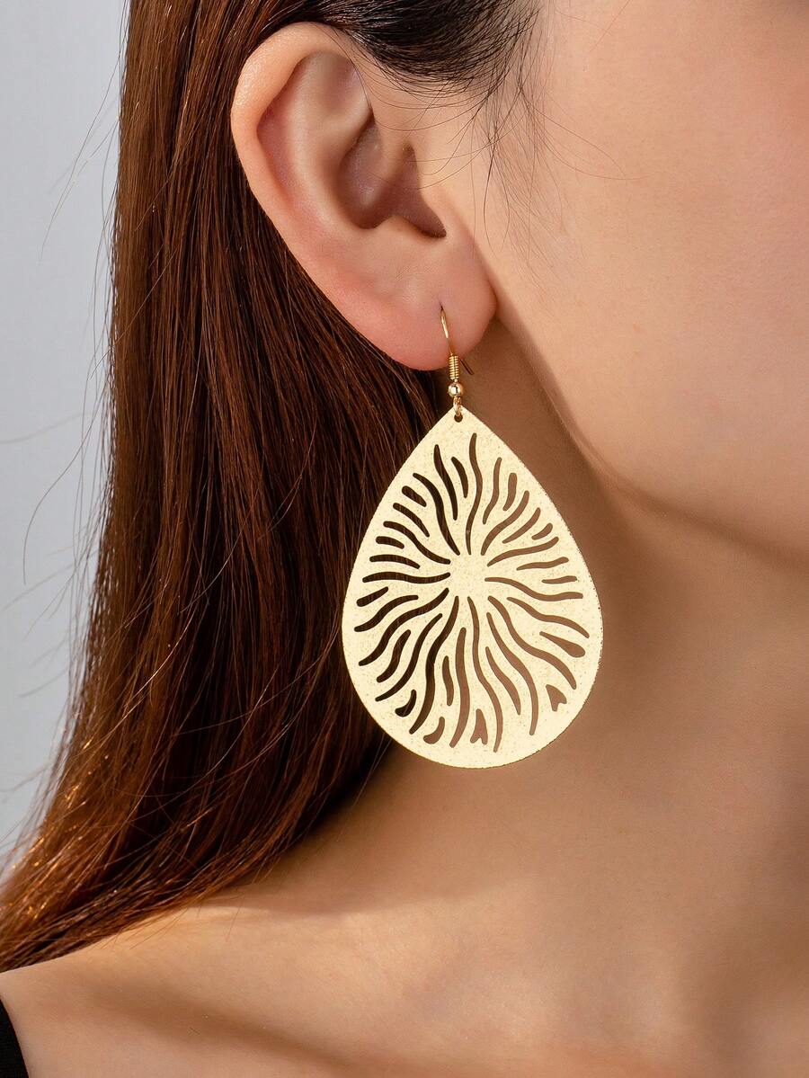 1 Pair Personalized Exaggerated Hollow Metal Water Drop Earrings, Suitable For Women's Daily Commute Wear - Yellow Gold - View 1