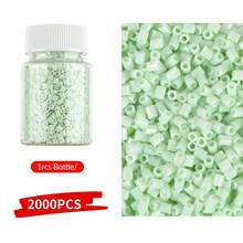 2,6 mm Perles de fusion Sundymot, série de couleurs bleues, emballées individuellement, 2000 pièces+ avec bouteille de rangement, anti-déversement, fournitures artisanales pour fabrication de bijoux, pendentifs, porte-clés, cadeaux pour remise des diplômes, rentrée scolaire, Noël, fête, anniversaire, kit de recharge de perles de fusion multicolores de 2,6 mm - Perles puzzle de 2,6 mm - Voir 10