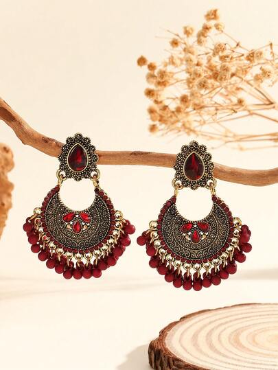 一对优雅的Jhumkas耳环，镶嵌水钻，波西米亚风格，水滴造型，配有铃铛和流苏，适合女性和女孩日常佩戴，也适合节日、婚礼和派对等场合/珠宝礼品