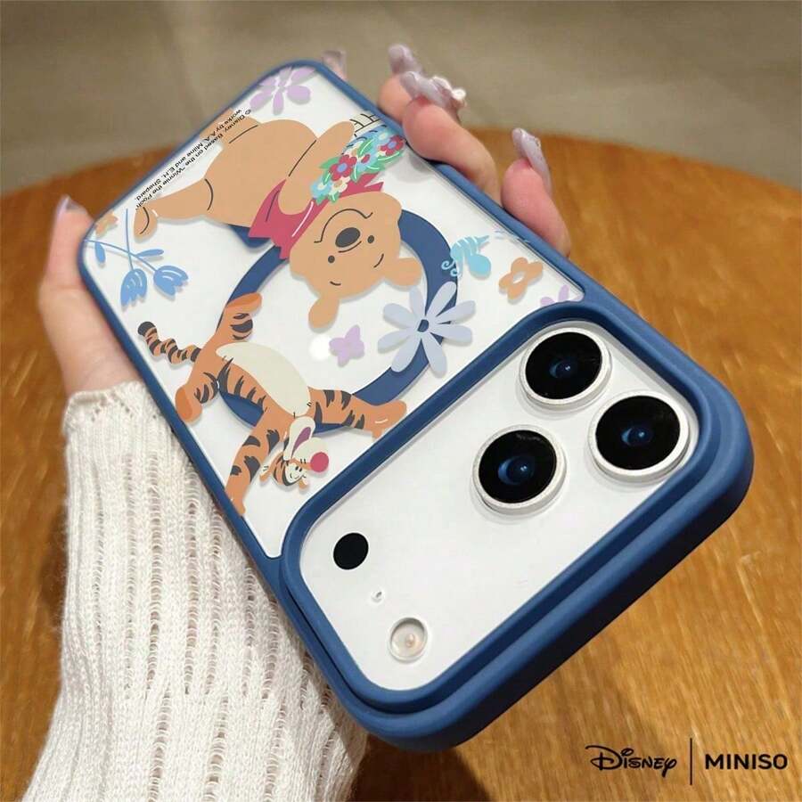 Funda de teléfono floral de Winnie the Pooh y Tigger de Disney, transparente y magnética, a prueba de golpes, adecuada para iPhone 17 Pro Max/17 Pro/17 Air/17/16/15/14/13/12/11/X/XS Pro/Pro Max. Funda para iPhone 17 Pro Max, funda para iPhone 17 Pro, funda para iPhone 17. Regalo de relleno de calcetines para la novia. - Azul - Ver 1