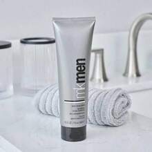limpiador facial para piel de hombre , aplicar en la mañana y en la noche - Limpieza profunda - Ver 2