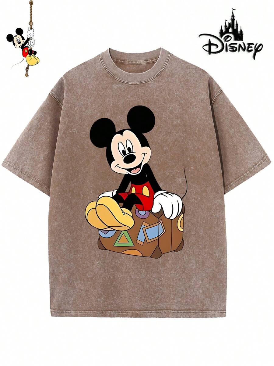Disney-Licensed Men's Cotton T-Shirt For The 2026 Family Holiday. Featuring A Mickey Mouse Design, A Casual Crew Neck, And Made From Soft, Comfortable, And Easy-Care Material, This T-Shirt Is Suitable For Various Occasions – Whether Holiday Travel, Everyday Life, Or Commuting – And Exudes A Festive Mood. - 咖啡棕 - 查看 1