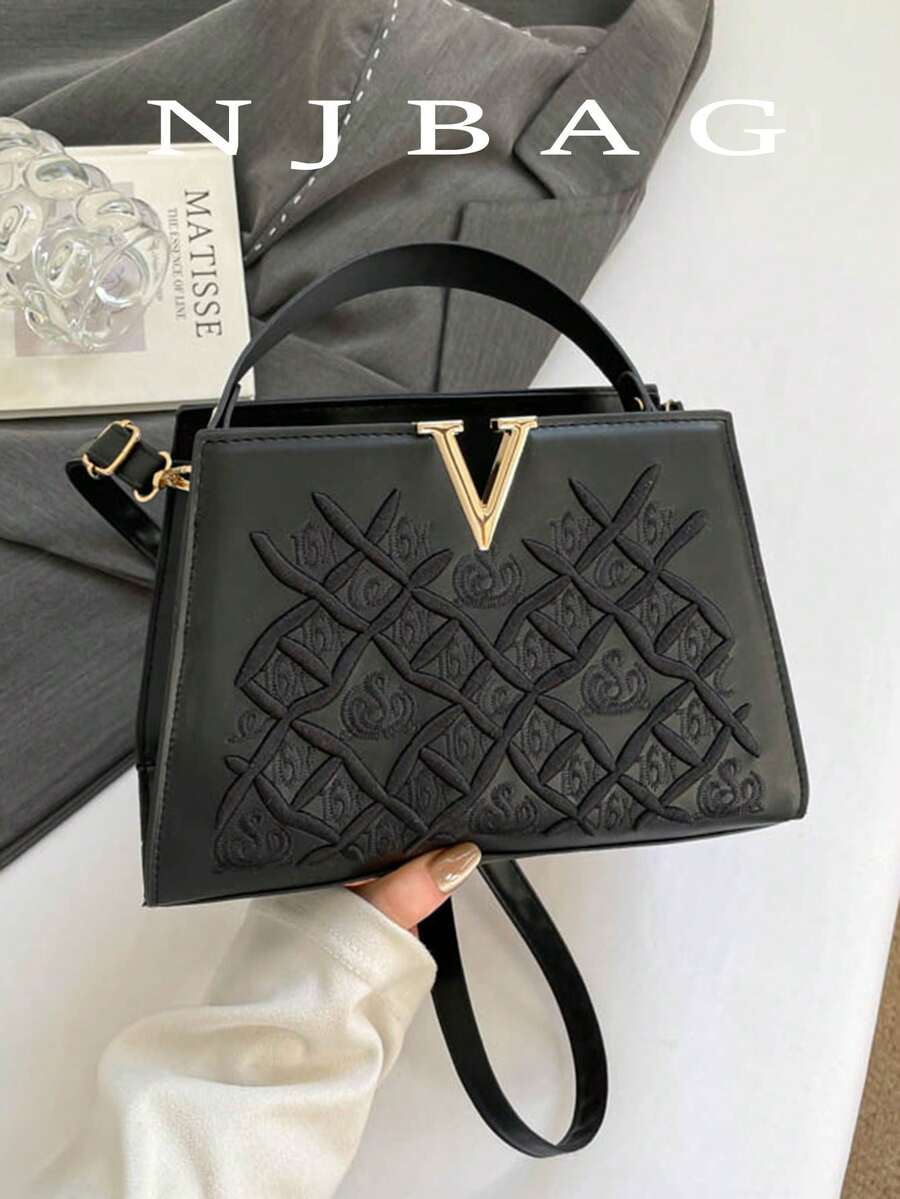 2026新款奢侈品牌刺绣手提包，高品质女士托特包，时尚大容量单肩包，复古休闲托特包，简约明星风亮面高端斜挎包，2025新款优雅翻盖刺绣图案大容量妈妈包，时尚个性化女士枕形包