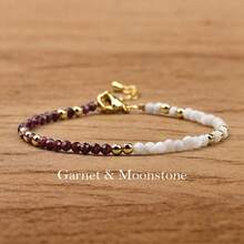 1条简约时尚天然石串珠手链,包含紫水晶、月光石、橄榄石、闪亮宝石,采用3毫米刻面珠子,精致水晶手链,适合女性日常及度假佩戴。 - 彩色 - 查看 7