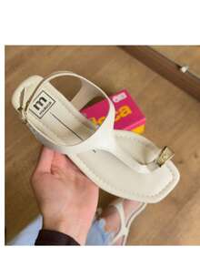 Moleca Women's Flat Sandal With Ring And Rhinestones 5559.103 - 白色關閉 - 查看 8