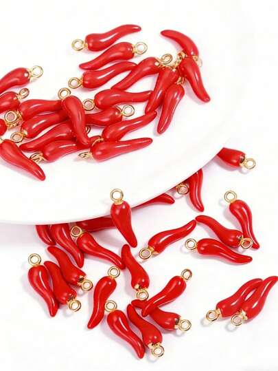 36/72/100件装可爱合金辣椒造型手链、项链、耳环、钥匙扣、手机链、脚链、吊坠，是节日、情人节、生日派对礼物和珠宝配饰的理想之选。