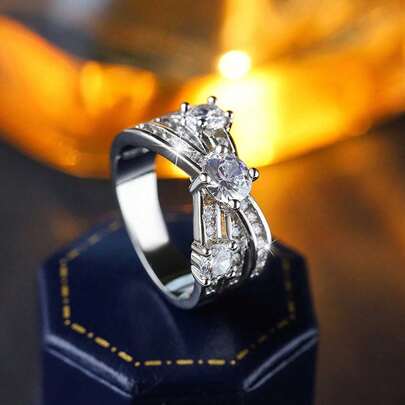 Nhẫn cổ điển hai lớp đan chéo bốn chấu tròn đính đá Cubic Zirconia tổng hợp, quà tặng trang sức cưới cho phụ nữ.