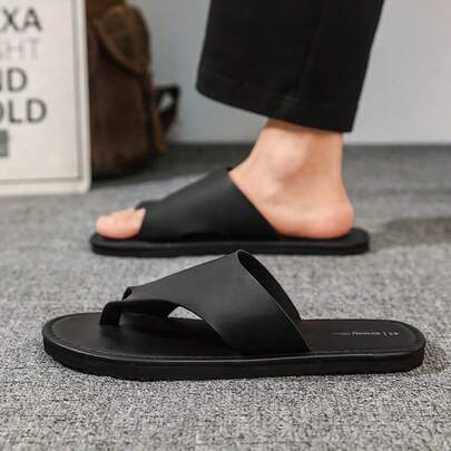 Sandalias deslizantes negras cómodas y de moda para hombres, adecuadas para la playa, la piscina, el uso casual en interiores, pantuflas planas y refrescantes