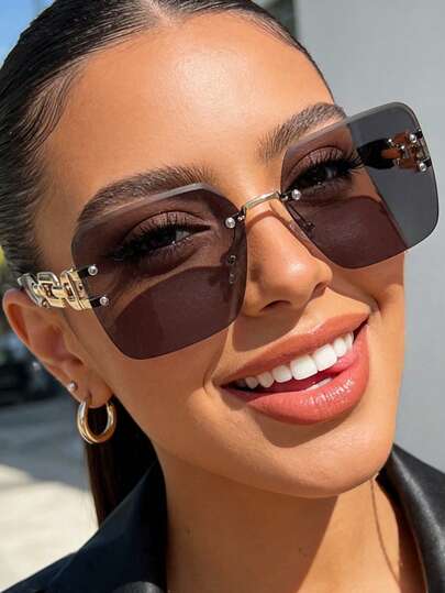 1 Piece Of Women's Gold Square Rimless Eyeglasses,Made From High-Grade PC Materials, Y2K Style, Travel, Holiday Accessories, Seasonal Selection, Fashionable Glasses, Wear In The Fashion Glasses,Suitable For Party Looks, Summer, Back-To-School Season, Beach Parties, Street Style, Selfies, Holidays.