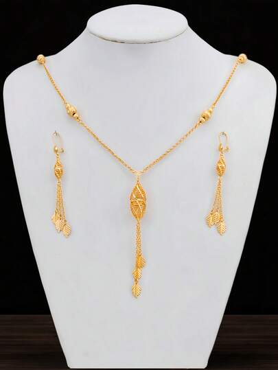 3pcs 18K Gold Plated Copper Botanical Bud & Fruit Shaped Waterproof Non-Fading Necklace & Earrings Jewelry Set, Casual Resort Style, Elegant European & American Fashion, Suitable For Wedding, Party, Daily Wear, Gift For Women