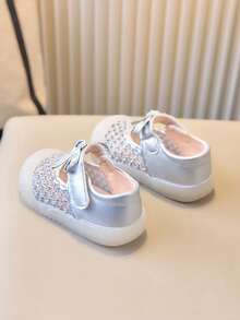 1 Pair Baby Fashion Toddler Sandals, Casual Versatile Princess Style Mesh Lace Soft Bottom Flat Shoes, Suitable For Spring & Summer - Silver - View 5