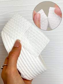 1000pcs/Pack Extra Large Capacity Pearl Texture Nail Polish Remover Wipes, Salon Use Nail Cleansing Pads, Non-Shedding Nail Wipes, Water-Saving Nail Cleaning Pads - White - View 2