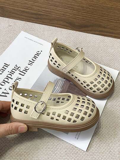 1 Pair Girls' Closed-Toe Sandals, Summer Non-Slip Woven Hollow Soft Bottom Breathable Leather Shoes, Suitable For School And Outdoor Sports