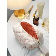 Cute Bow Make Up Bag Cute Bow Knot Pattern Toiletries Bag Travel Make Organizer Zipper Pouch, Quilted Cosmetics Bag, Stylish Foldable Commuter Makeup Bag For Brushes Aesthetic Cosmetic Bag For Gift, Friend, Girls, Student Quilted Floral Flower Zippered Makeup Bag Cute Floral Cosmetic Bag With Zipper Gift Storage Jewelry Organizer Box Bathroom Set Valentines Back To School Supplies - 粉色 - 查看 4