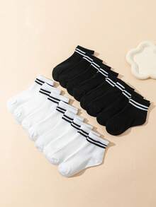 16 Pairs All Season Children & Youth Double Bar Sports Socks, Student Football Mid-Calf Socks - Black and White - View 1