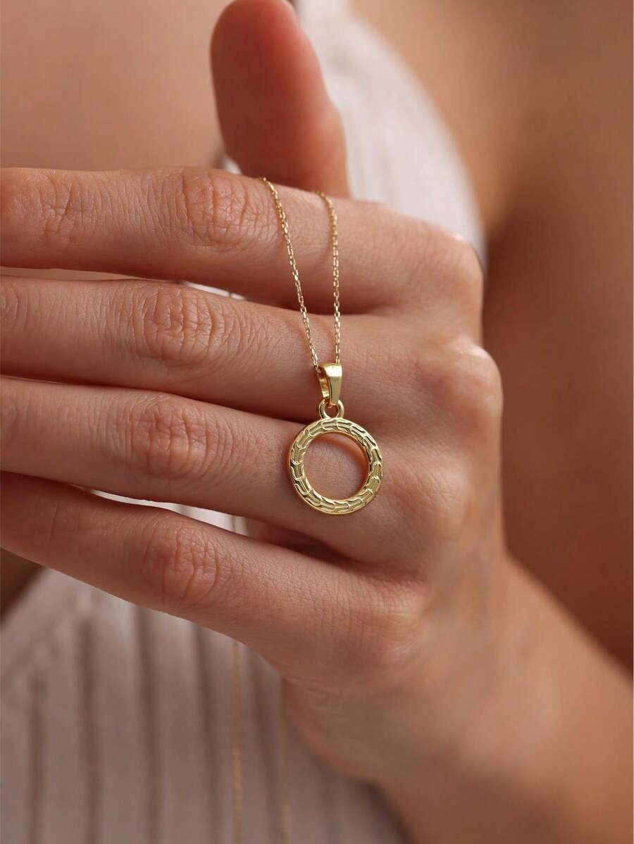 1pc Geometric Necklace Stainless Steel Gold Necklace For Women Versatile Hollow Circular Pendant Necklace Elegance Collarbone Necklace - Necklace - View 1