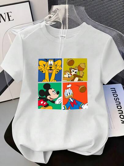 Disney 男士休闲圆领短袖T恤，印有活泼有趣的图案，包括姿态活跃的冥王星、手持橡子的花栗鼠以及被橡子击中的经典奔跑姿势。生动有趣的印花图案适合四季日常穿着。男士图案T恤，男装。