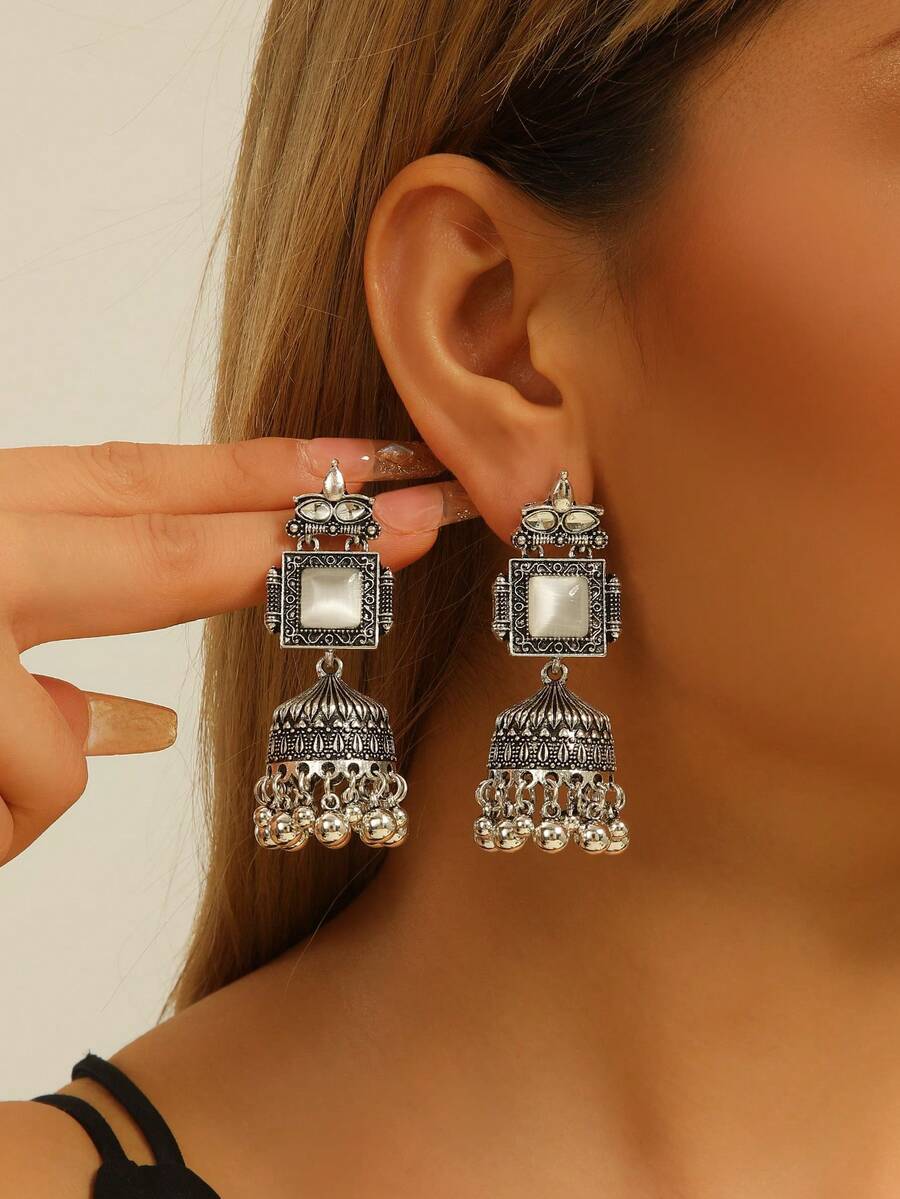 一对休闲吉姆卡耳环，优雅波西米亚风格，镶嵌水钻铃铛和仿珍珠流苏耳环，适合女性和女孩日常佩戴，也适合节日、婚礼和派对/珠宝礼品 - 經典的 - 查看 1