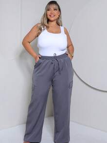 Plus Size Wide-Leg High-Waisted Pants With Cargo Pockets. - Grey - View 1