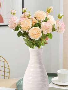 简约的白色瓶身搭配轻盈的塑料材质，外观时尚且不易碎裂。摆放在书桌、窗台或玄关处，都能营造出令人愉悦的氛围。它还能拍出精美的照片，瞬间提升桌面的整洁度和精致感。此外，它易于清洁且经久耐用。 - A - 查看 4