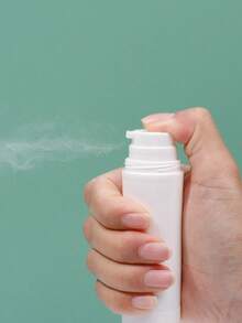 1 chai xịt phấn 35ml, chai xịt phấn trị rôm sảy, chai xịt phấn bằng nhựa, chai xịt phấn mịn, bình xịt cầm tay, phụ kiện dụng cụ tạo kiểu tóc, chai đựng đa chức năng, dụng cụ làm đẹp tại nhà, dụng cụ mỹ phẩm du lịch, thích hợp đựng phấn phủ, phấn rôm, phấn trị rôm sảy, phấn sơn móng tay, phấn ớt, v.v., dễ mang theo, đồ dùng cần thiết cho năm học mới, đồ trang trí nhà cửa, quà sinh nhật, quà tặng tiệc tùng, quà tặng Ngày của Mẹ. - Nhiều màu - Xem 3