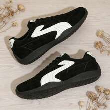 Women's Casual Low-Top Lace-Up Sneakers, White Letter Pattern Decor, Solid Brown Upper, Comfortable And Versatile, Suitable For All Seasons - Black - View 2