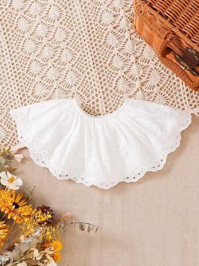 1pc High-Quality Lace Embroidered Baby Bib, Princess Style Floral Lace Edge, Double-Sided Wearable Vintage Baby Drool Bib, Suitable For Daily Outings And Gifts