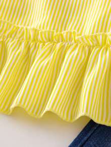 2pcs Baby Girl Sweet & Fresh Striped Ruffle Back Button Half-Placket Bow Strap Top And Bowknot Frayed Waist Elastic Waist Denim Pants Set - Yellow - View 6