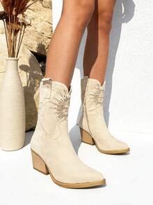 Stivali da cowboy retrò di alta qualità, comodi e traforati, con tacco spesso e cerniera laterale, ideali per il lavoro quotidiano, gli spostamenti, le vacanze, gli studenti e i viaggi. Stivali corti da cowboy retrò di alta qualità, con design traforato e comodo tacco spesso con cerniera laterale, stile western. - Albicocca - Visualizzare 2